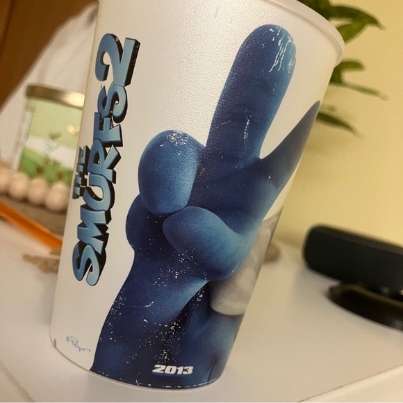 The SMURFS 2 theatre cup (kid size) - Picture 11 of 15